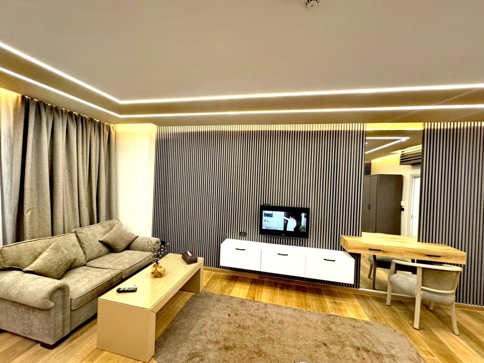 Queens Suite Hotel Бейрут Экстерьер фото